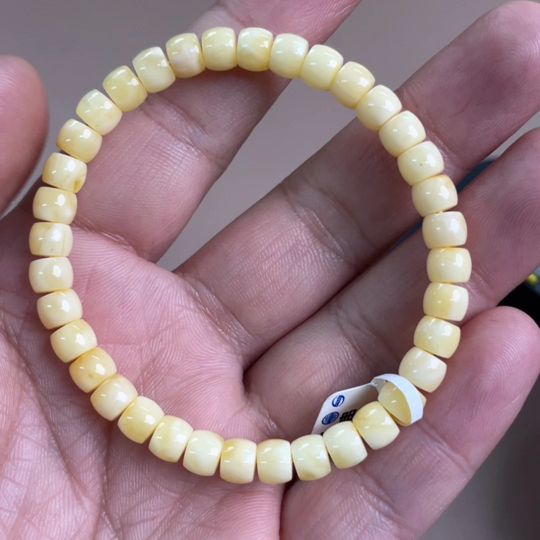 琥珀裸石未镶嵌0050000000