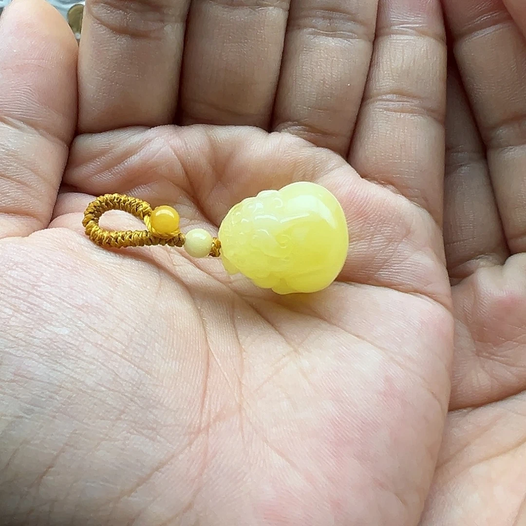 琥珀未镶嵌珠宝奇石貔貅滴流