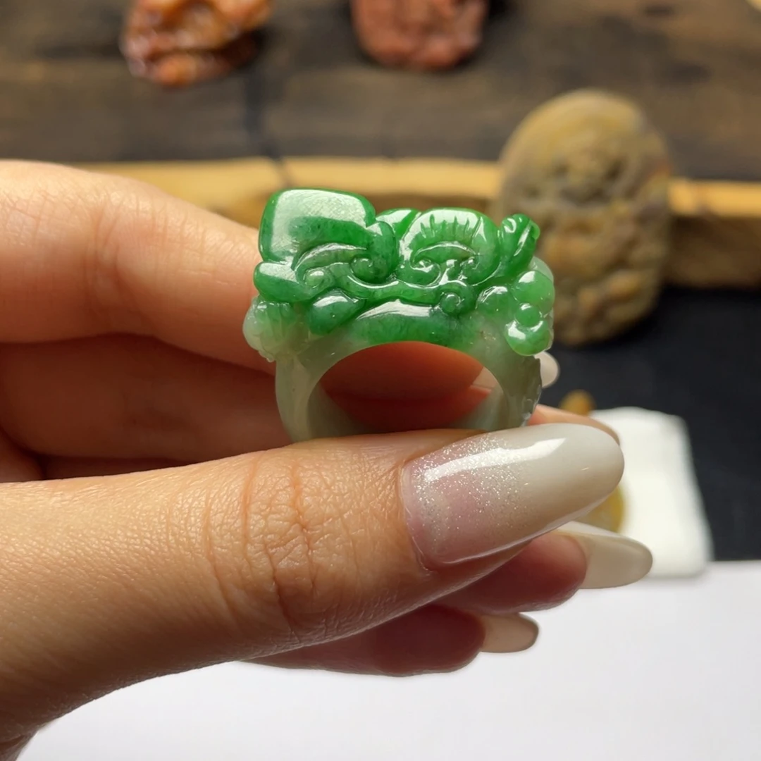 未镶嵌定制翡翠如意扳指