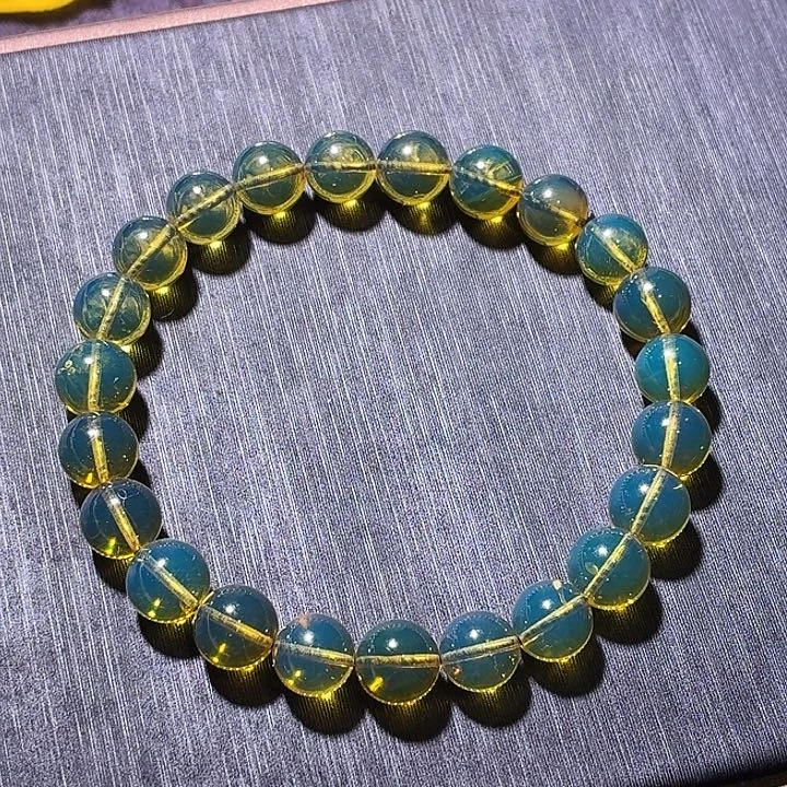 未镶嵌颈饰琥珀8+