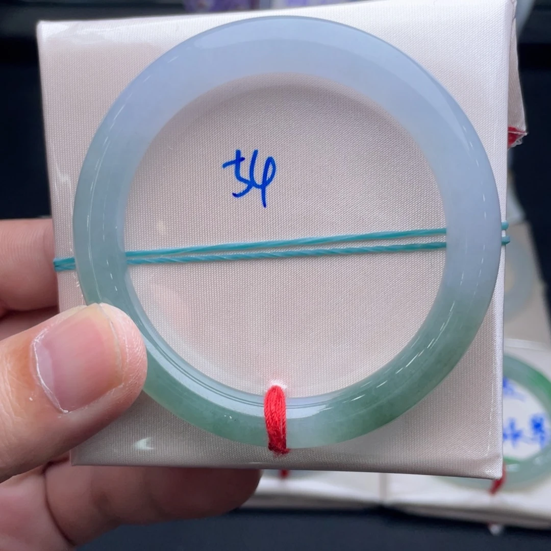 翡翠未镶嵌手镯翡翠手镯36