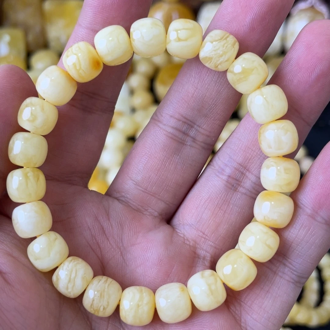手串琥珀未镶嵌9+俄料妖白花精工老型手串（微瑕）