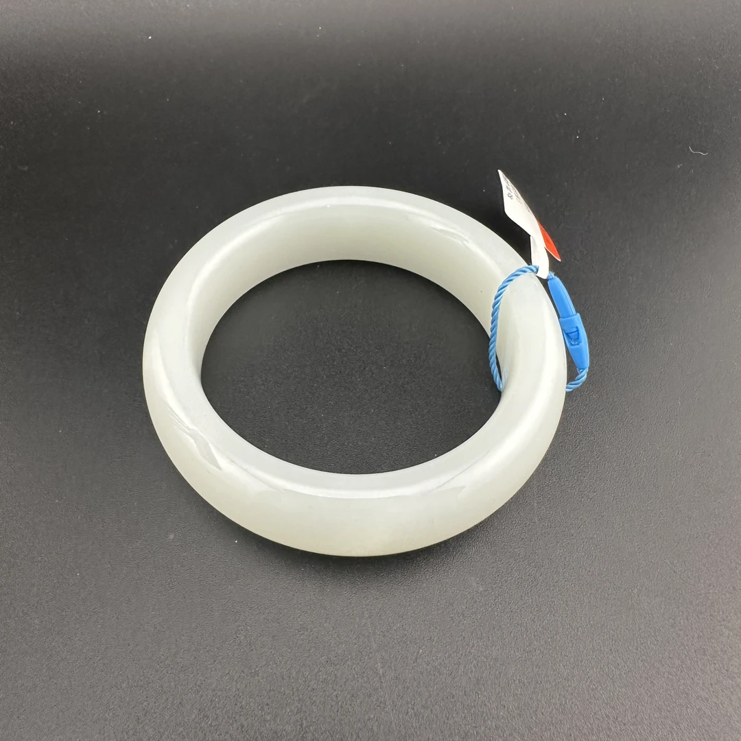 BY1220FPXQ标108 北玉精选 和田玉手镯 多样性发货