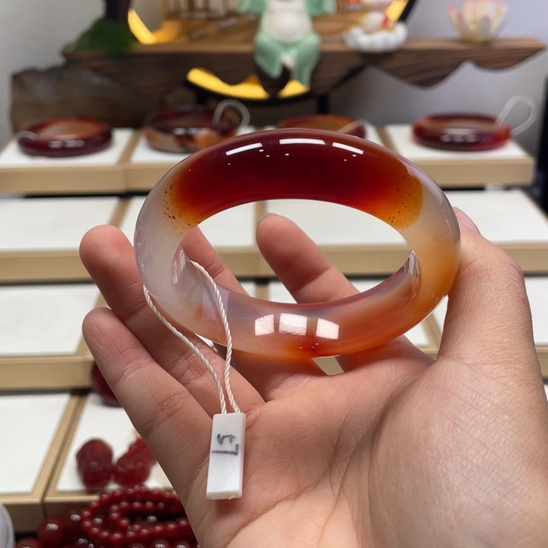 玛瑙/玉髓未镶嵌手镯