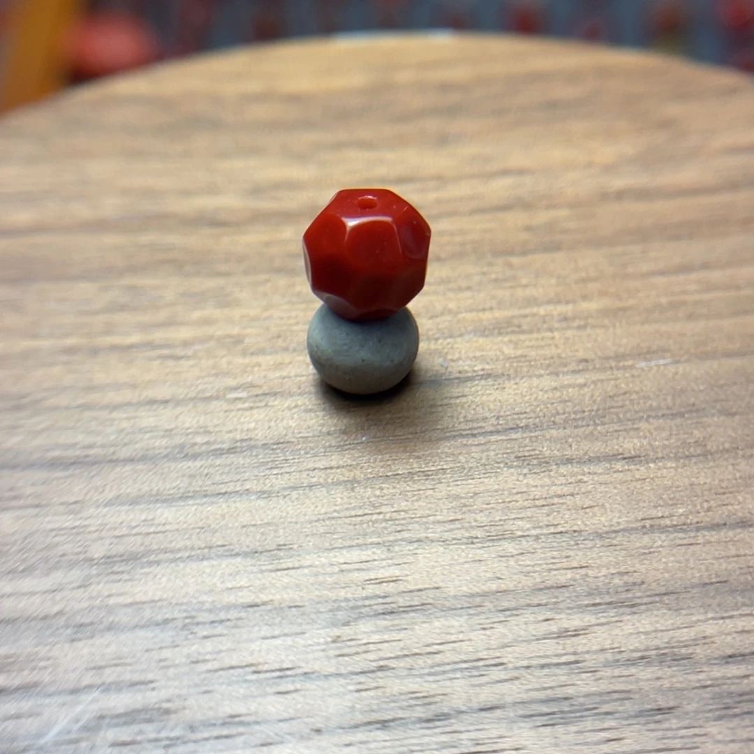 南红玛瑙未镶嵌8锦红毕业级无相