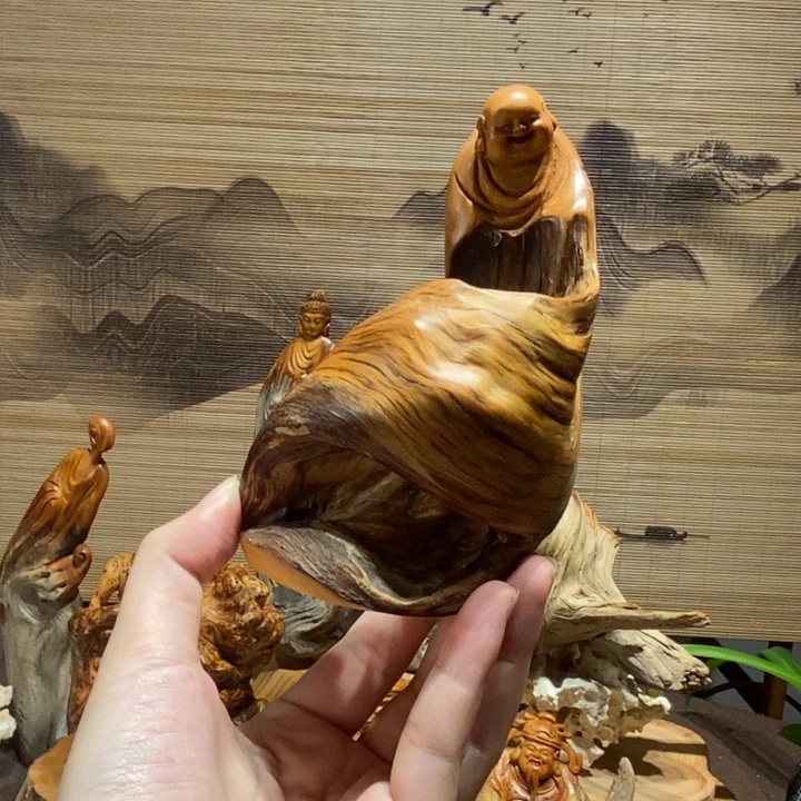 柏木（崖柏）扭曲造型虎皮乐乐