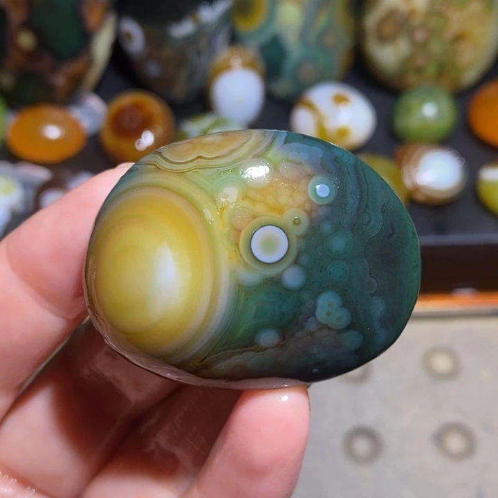 玛瑙/玉髓未镶嵌珠宝半成品