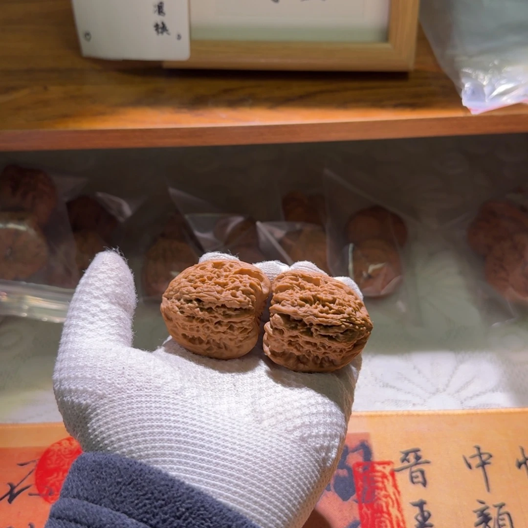 文玩核桃吊坠40南疆石拉丝高炮