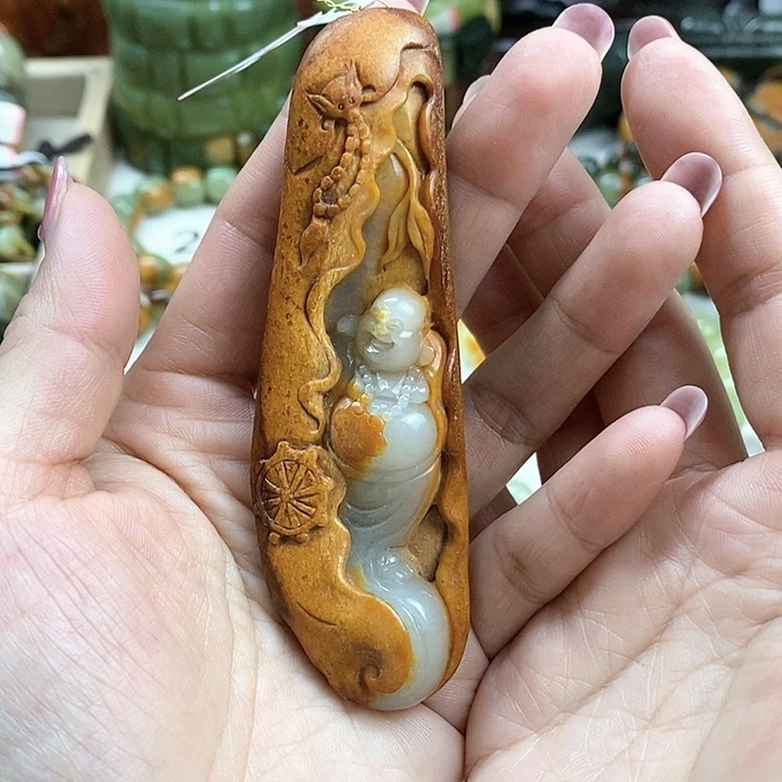 颈饰未镶嵌和田玉