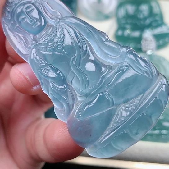 【闪购商品】翡翠颈饰18K金镶嵌天然翡翠