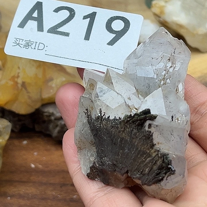 芳***师水晶珠宝半成品未镶嵌默认微瑕