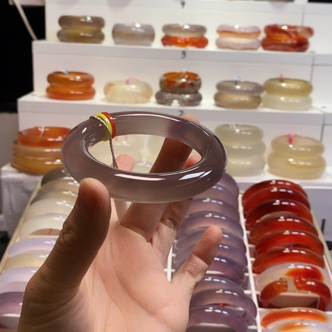 玛瑙/玉髓未镶嵌手镯