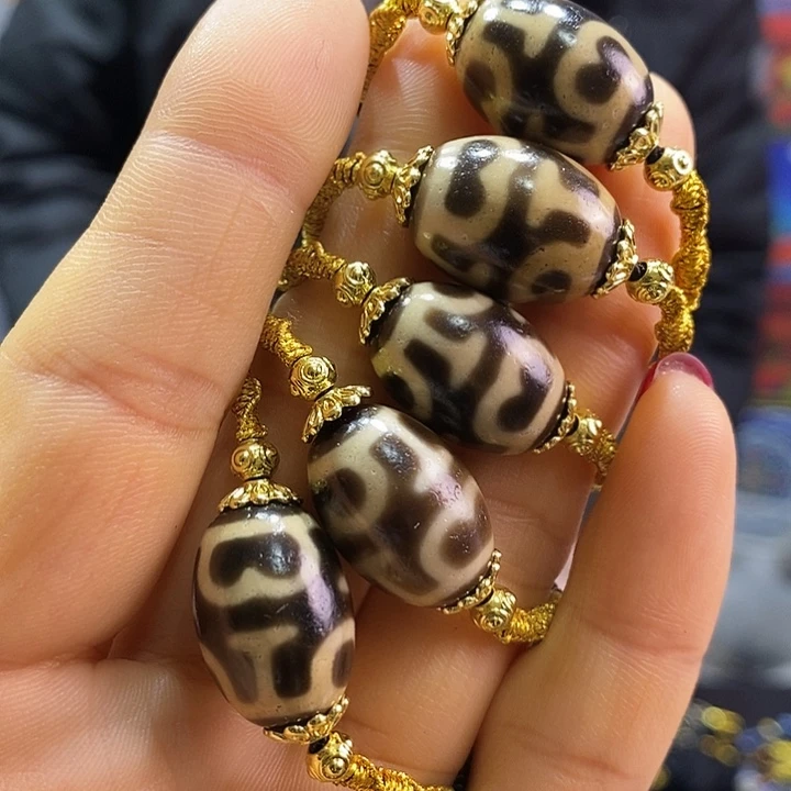 玛瑙/玉髓颈饰未镶嵌71多样性发其一