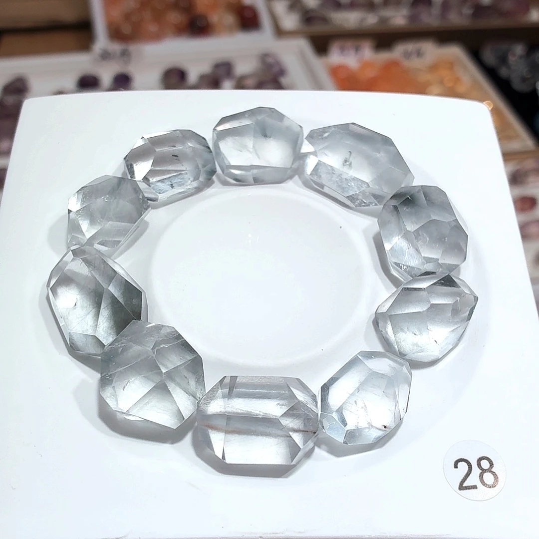 珠宝半成品水晶未镶嵌蓝兔毛手串可单出