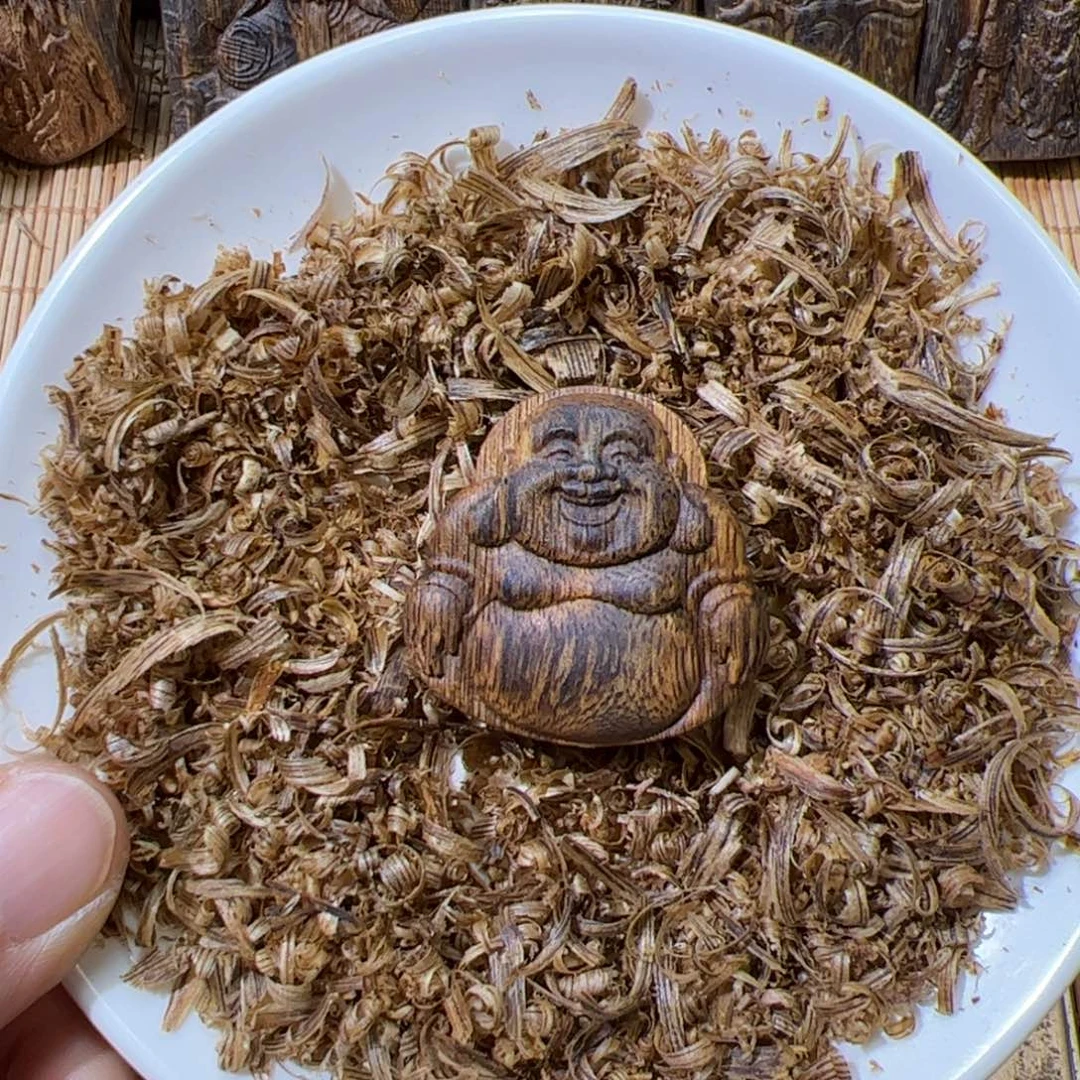 沉香沉香碎屑白棋弥勒5.7克