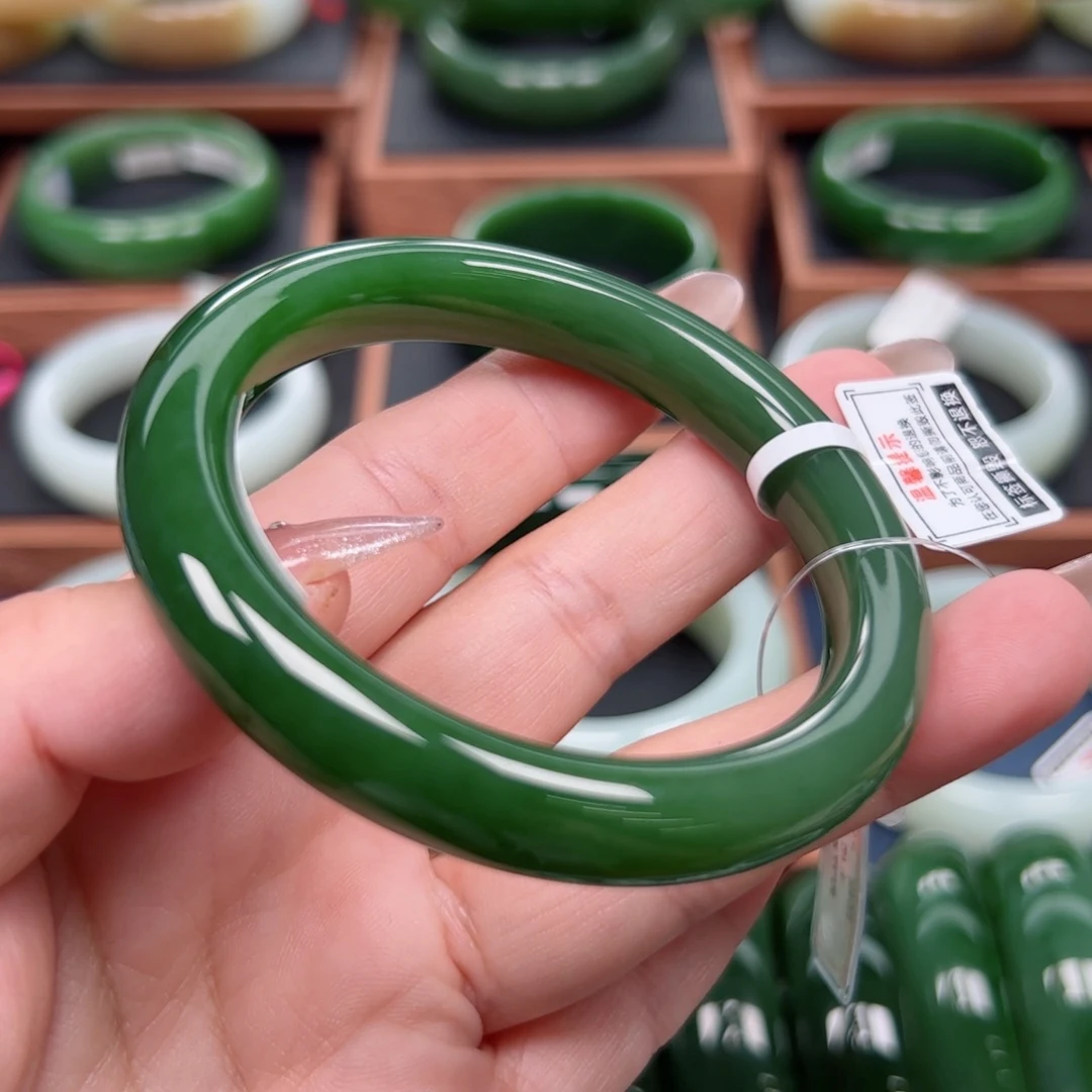 未镶嵌手镯和田玉（碧玉）5657圈口