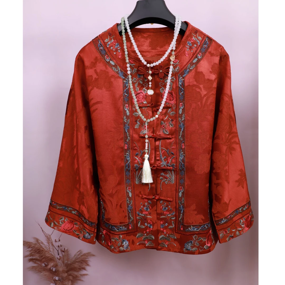 中国风新中式女士精品刺绣外套短款红色