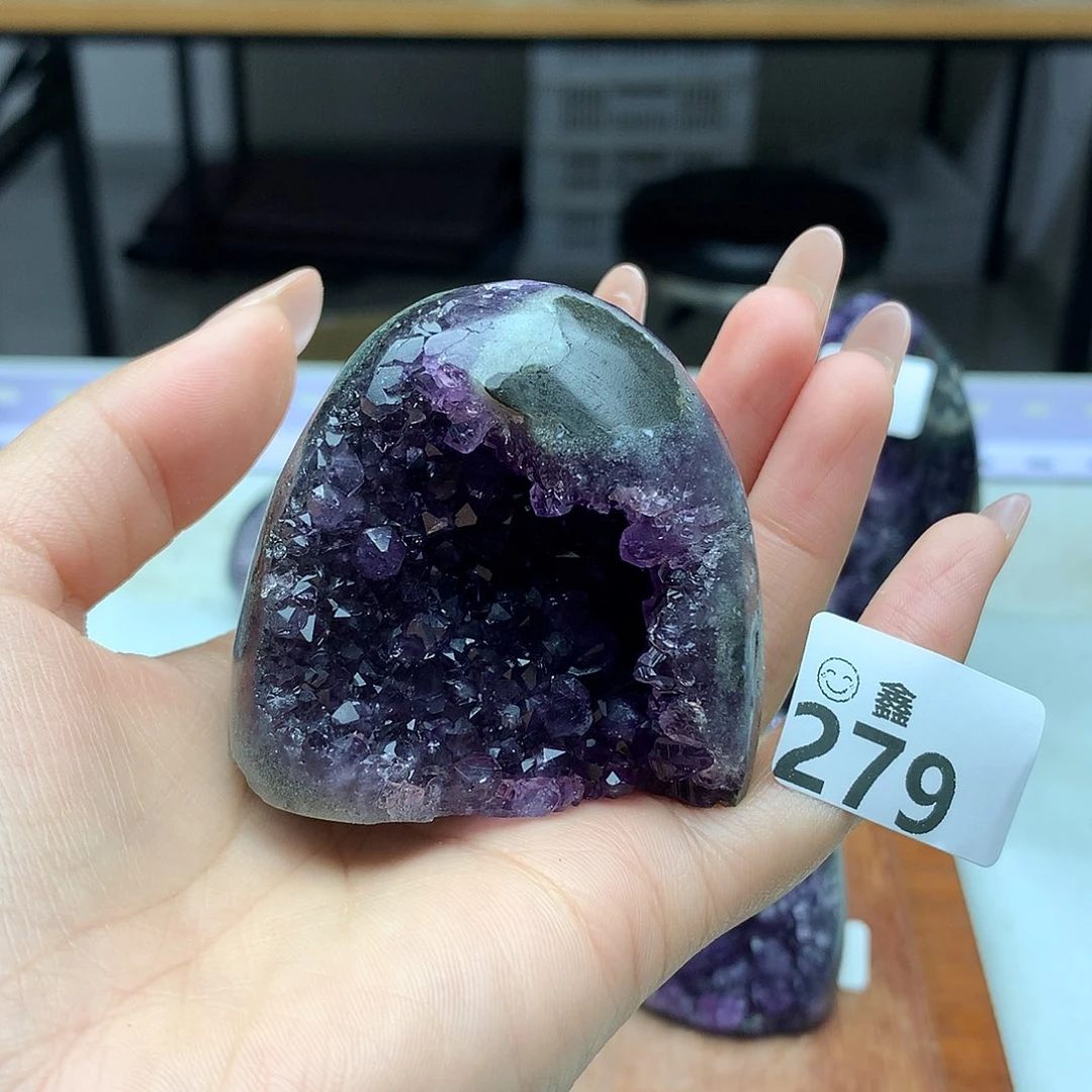 未镶嵌大型摆件（非配饰）水晶