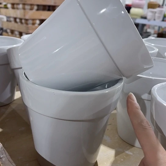 多肉绿植陶瓷花盆9.9包邮，有孔