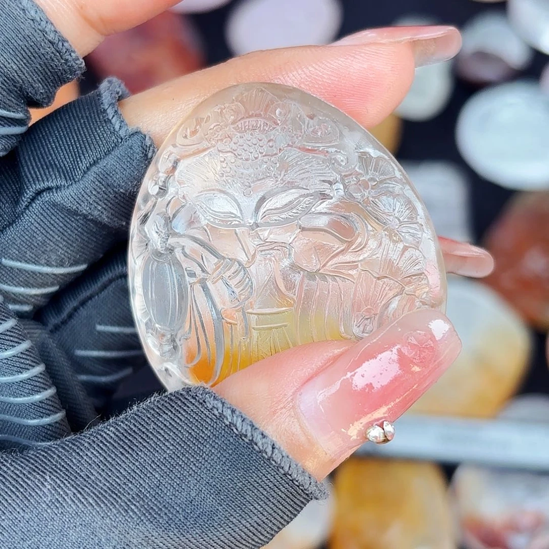 未镶嵌颈饰水晶水晶