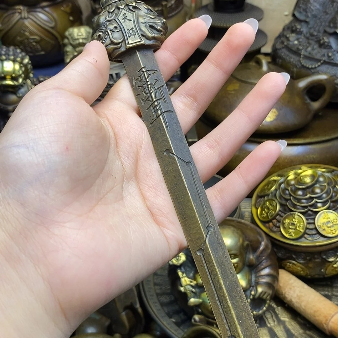铜器精美摆件商品