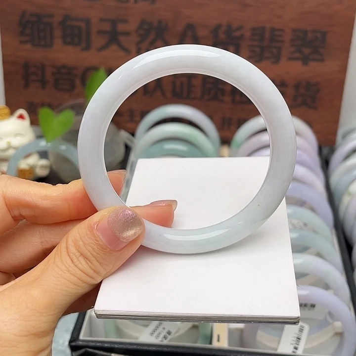 翡翠未镶嵌手镯56圆条