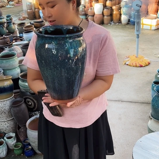 口20高31瑕疵一个盆子。