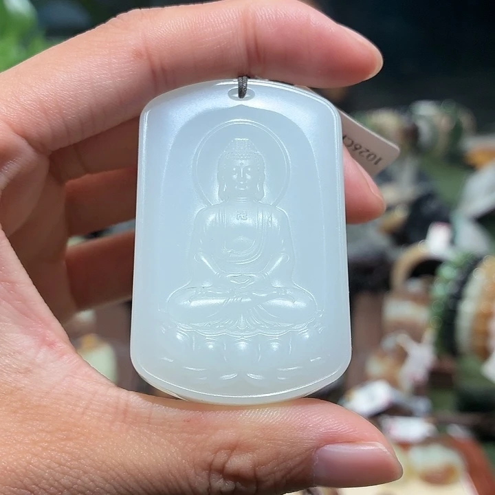 和田玉（糖玉）未镶嵌颈饰