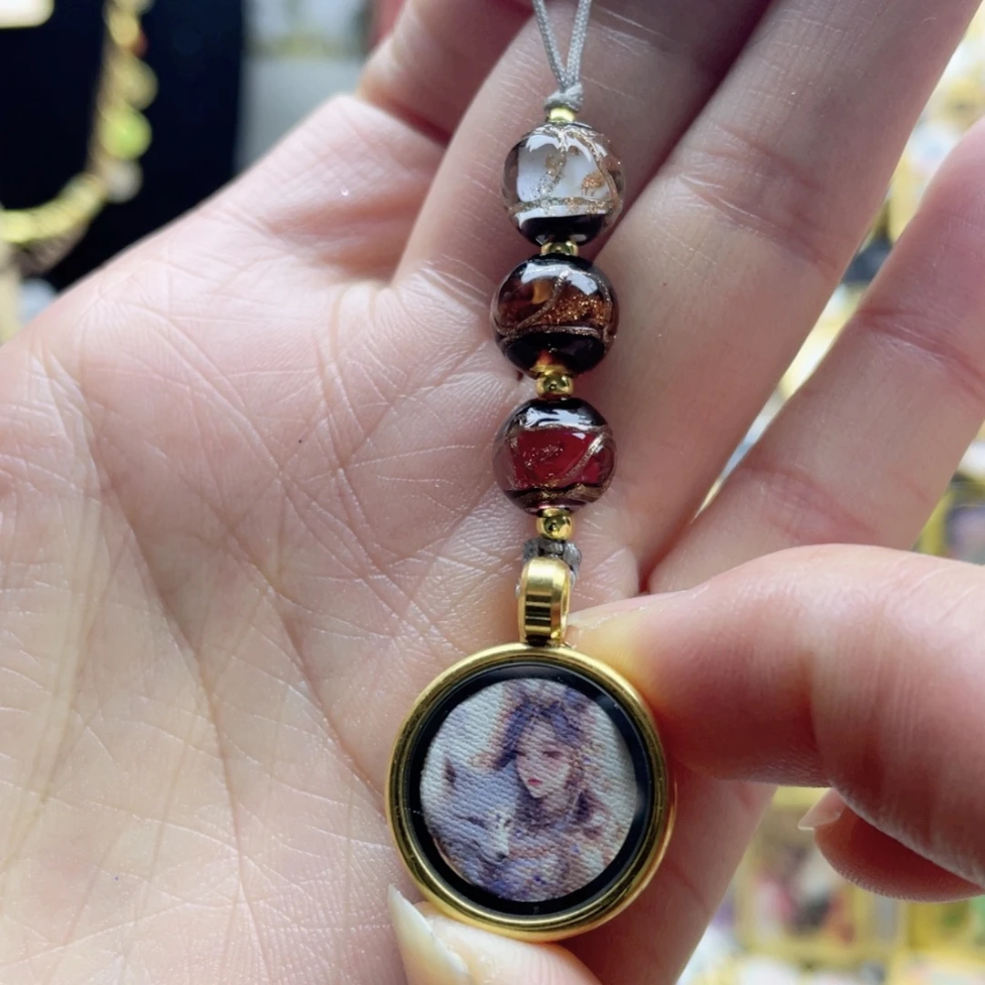 铜铁合金类唐卡等多种形式的