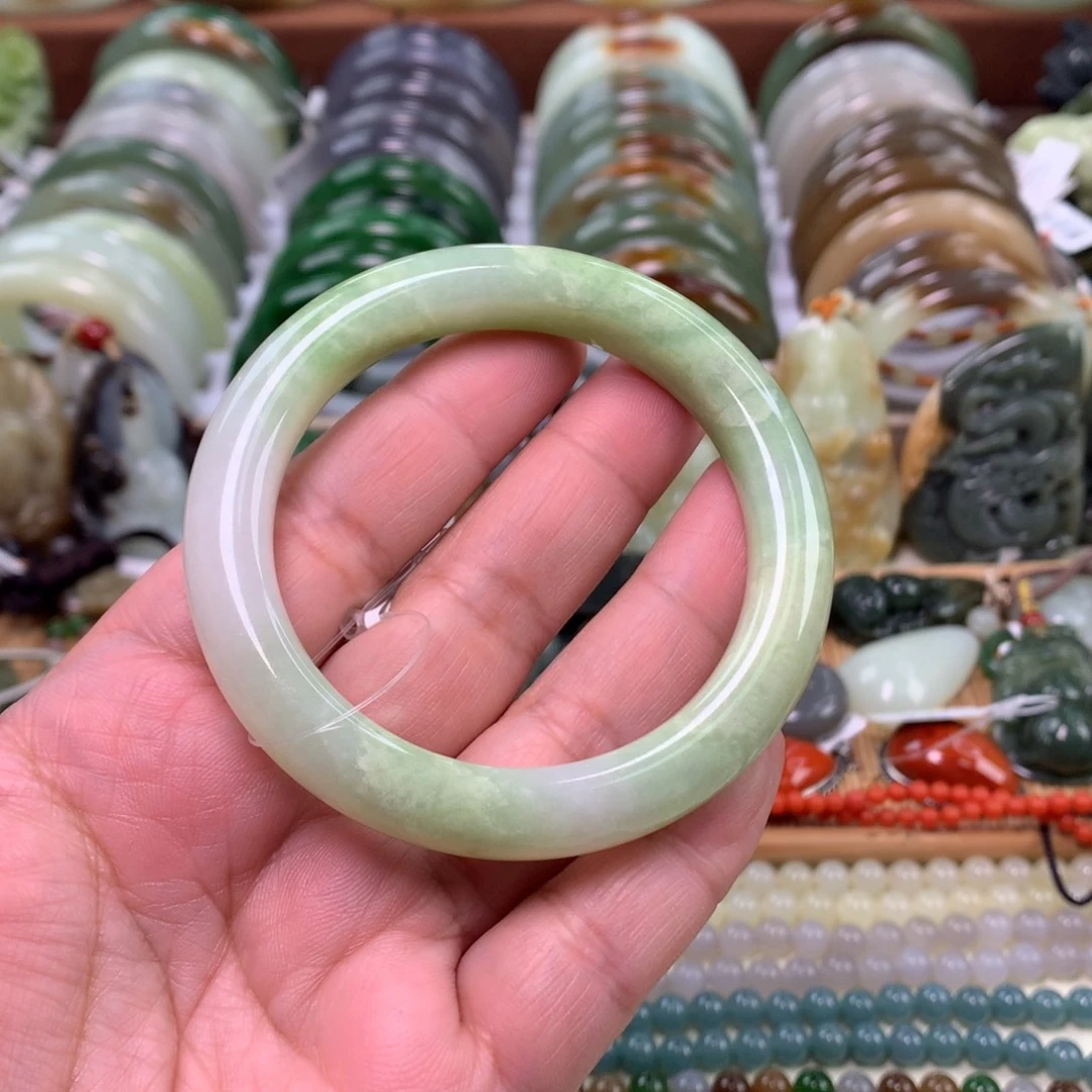 和田玉未镶嵌手镯55_56口径