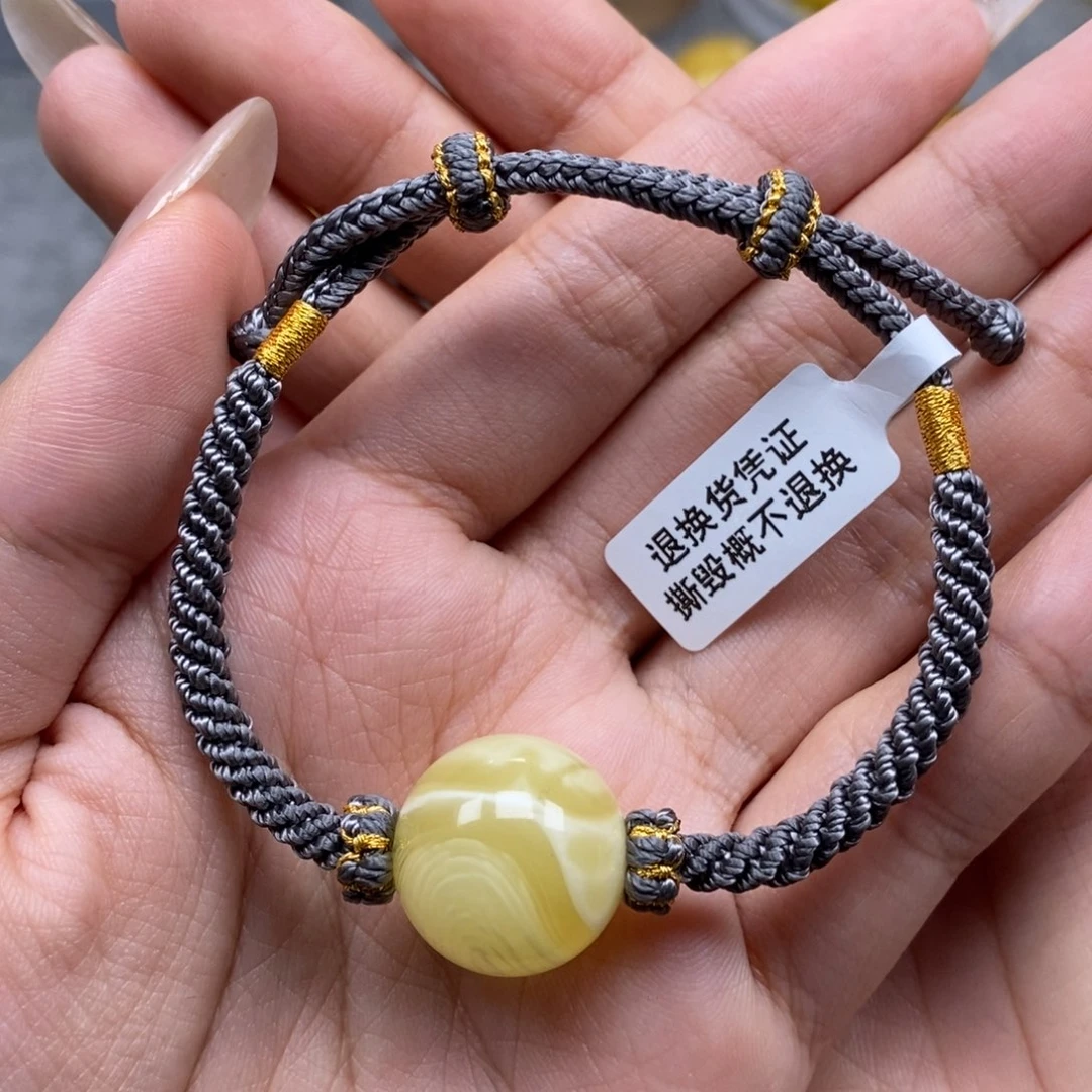 未镶嵌琥珀珠宝奇石
