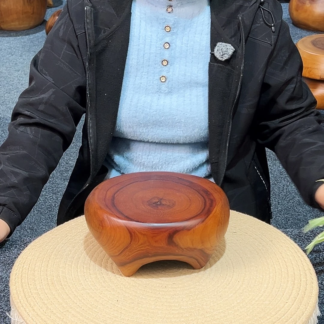 7 号香樟木尺寸：21-18-10cm