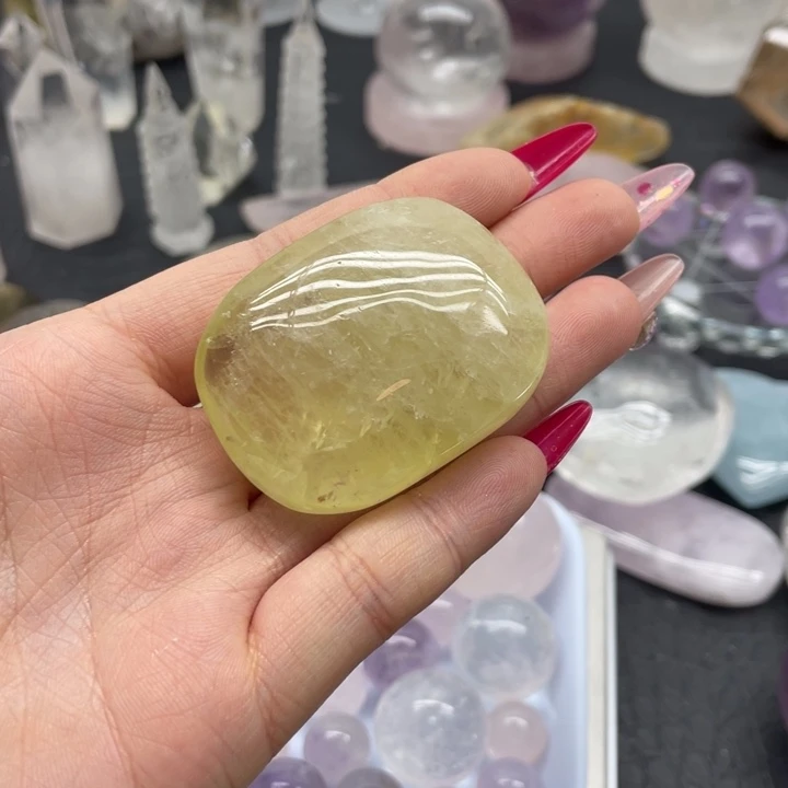 水晶45未镶嵌美****钱天然水晶