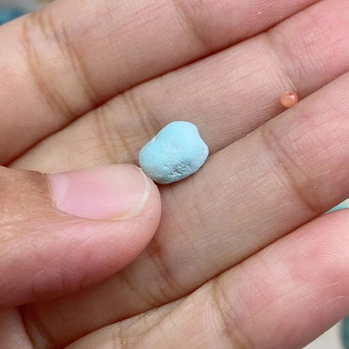 南红玛瑙未镶嵌珠宝奇石