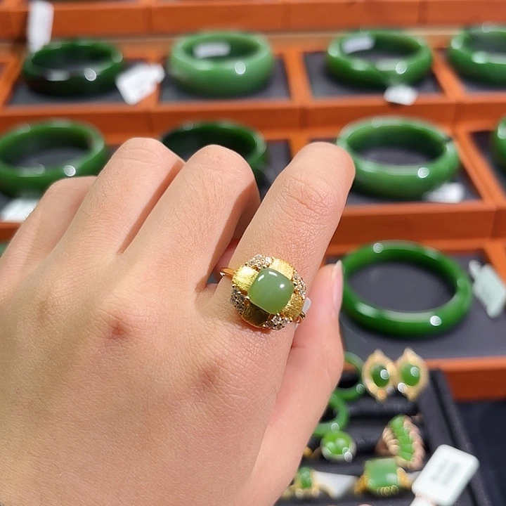 和田玉（碧玉）未镶嵌戒指