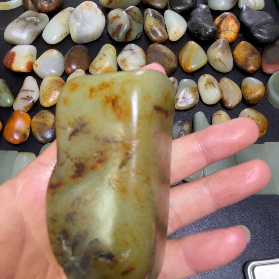 和田玉（子料）未镶嵌把件