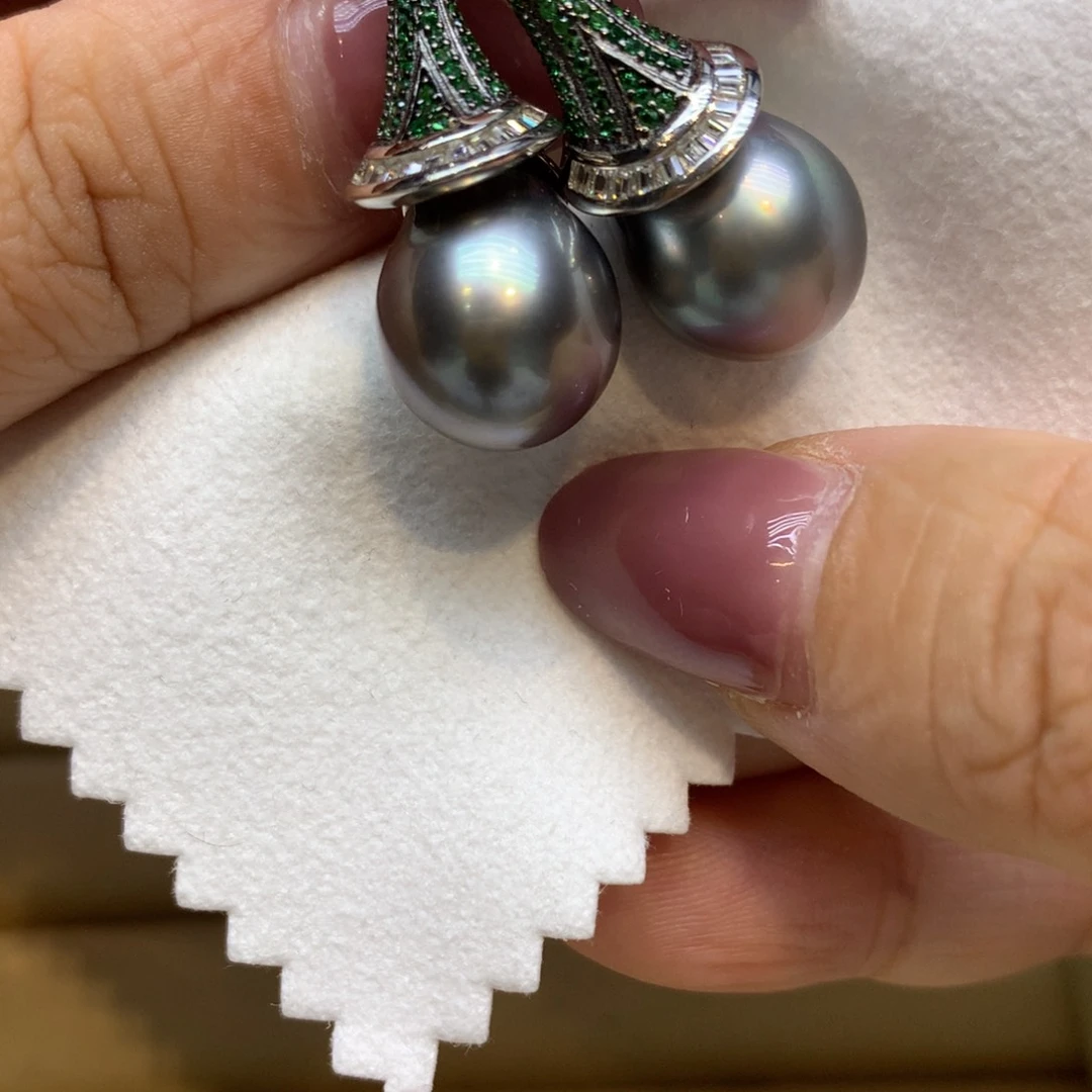 银S925镶嵌耳饰海水珍珠