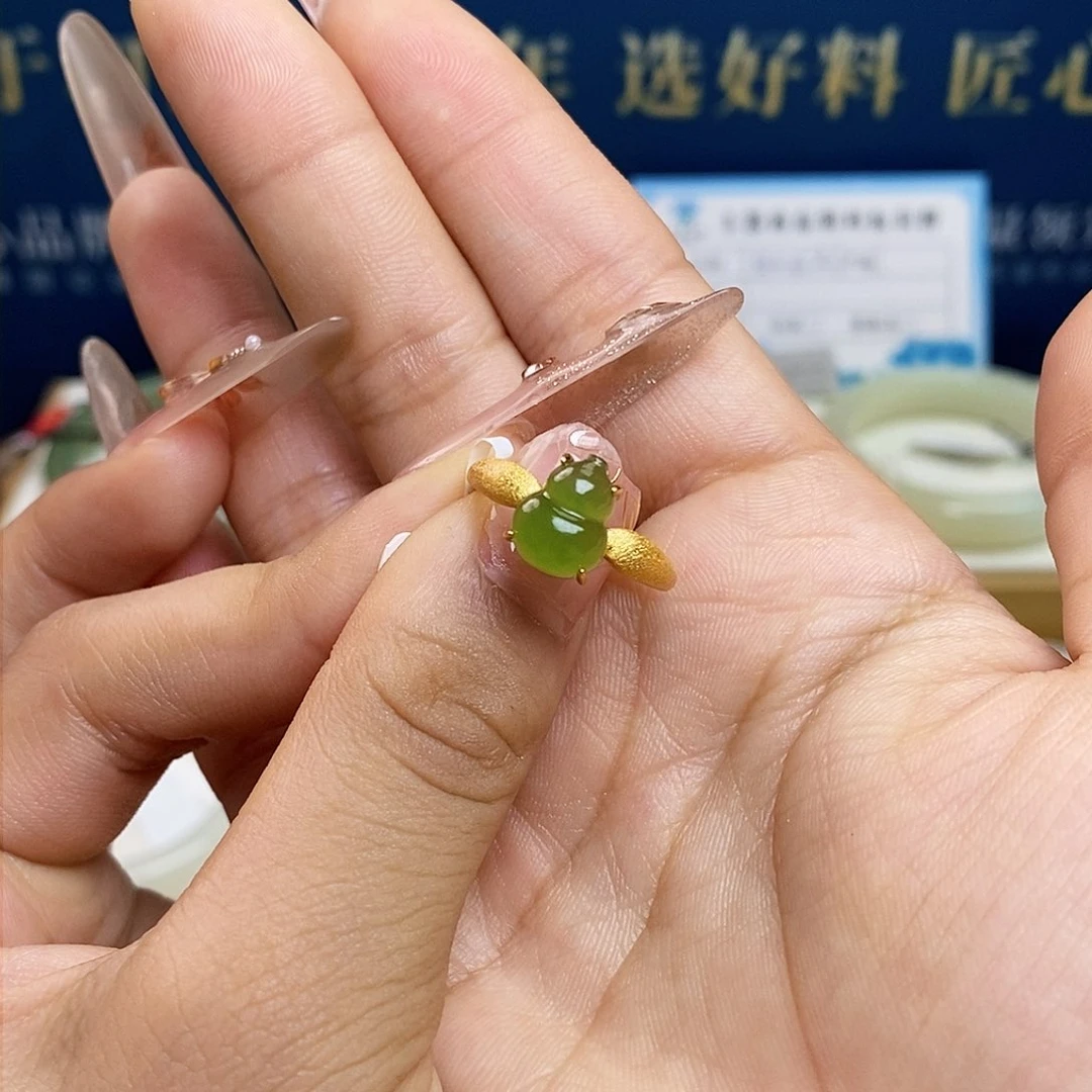 银S925镶嵌戒指和田玉sj