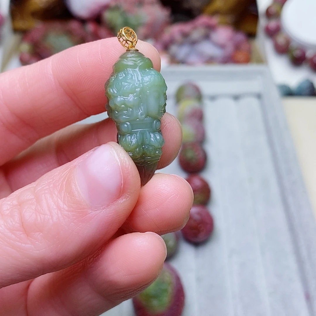 未镶嵌玛瑙/玉髓珠宝奇石迷***妈盐源玛瑙定制