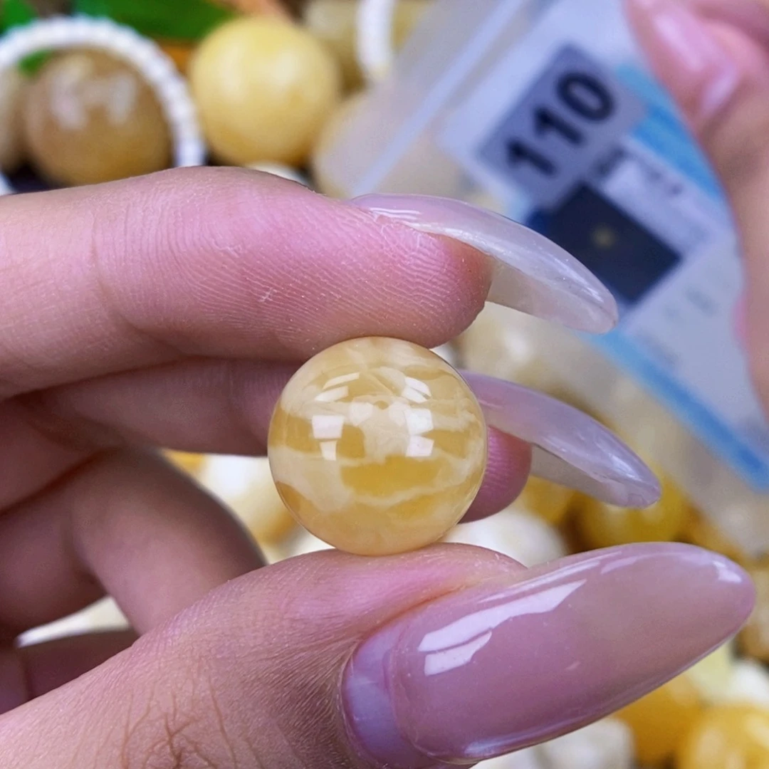 未镶嵌琥珀珠宝奇石14