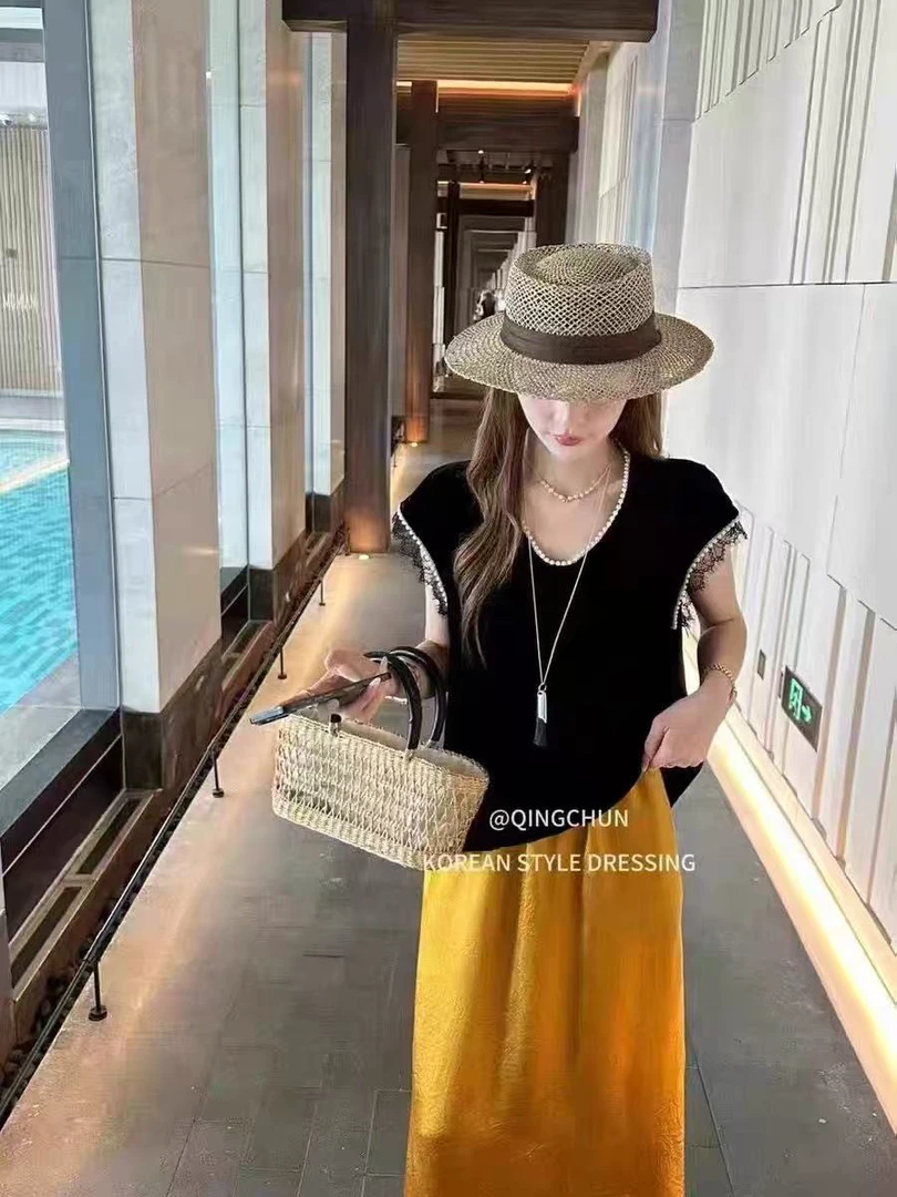 新款夏季蕾丝拼接波点短袖衬衫搭配高腰显瘦半身裙