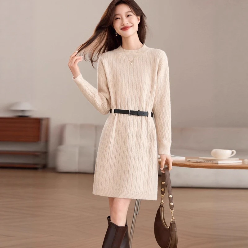 zynz6761秋冬小个子针织连衣裙女2025新款中长款内搭打底毛衣裙