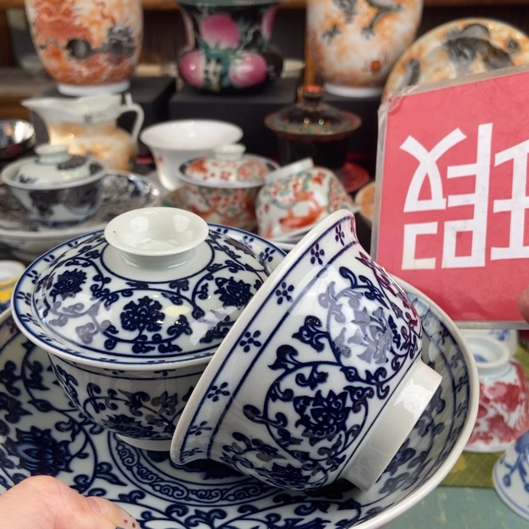 M****e陶瓷的设计师是一个人的