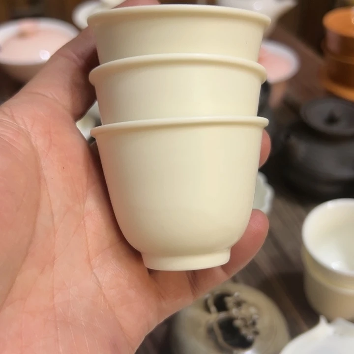 小*子徽嘏……………………………3只