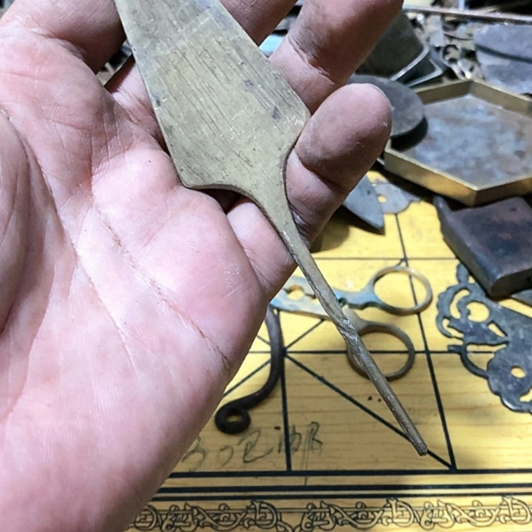 【闪购商品】八**人金属制品