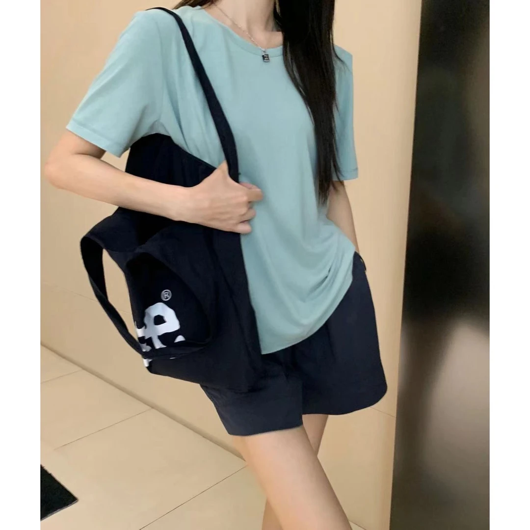 5272#闰熙#经典简约百搭纯色T恤上衣（福利）