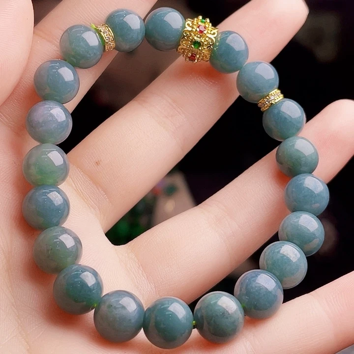 翡翠未镶嵌颈饰多样性