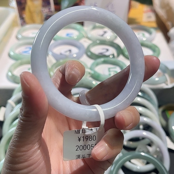 翡翠未镶嵌手镯纯天然缅甸翡翠手镯