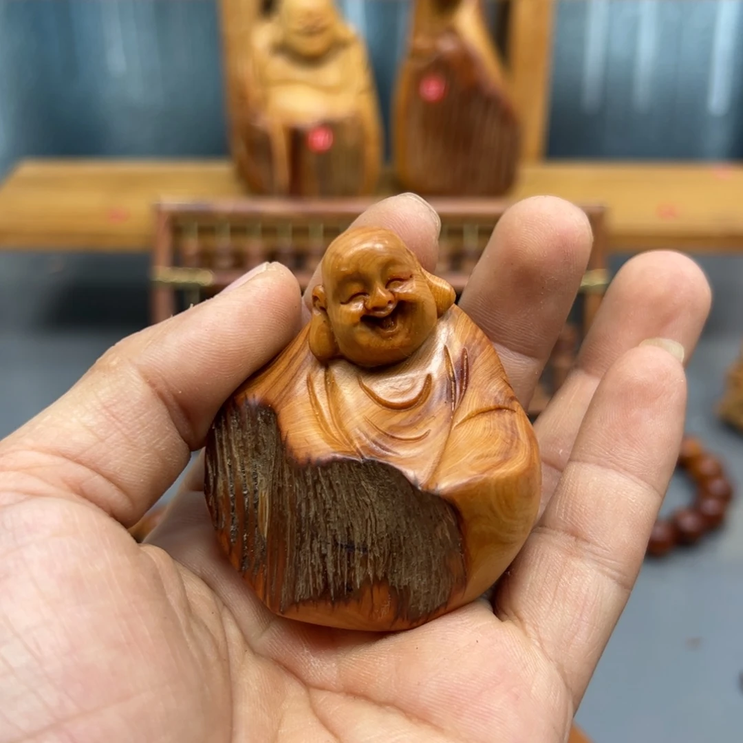 陈***欣木崖柏木摆件手把件