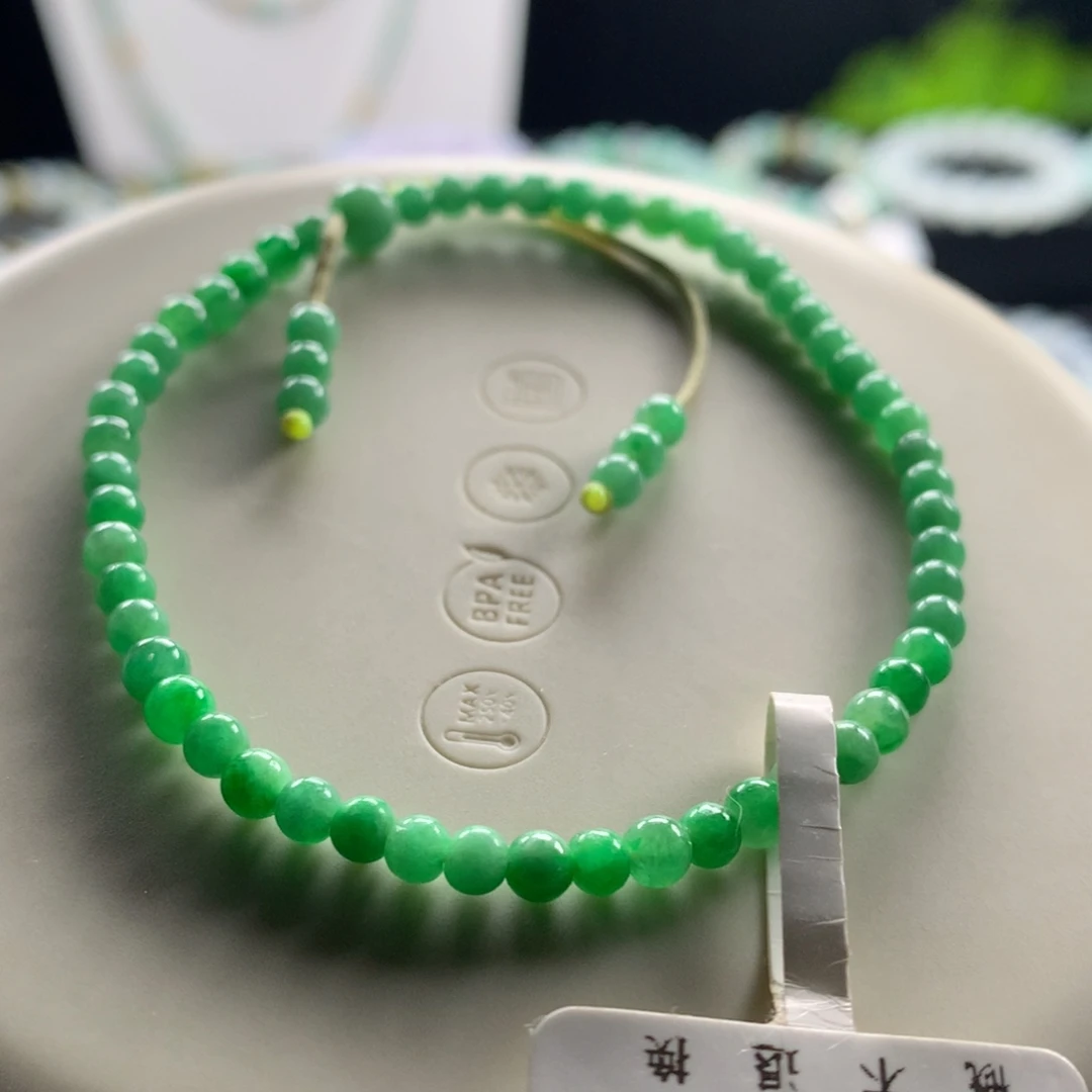 翡翠未镶嵌手链卡3.5